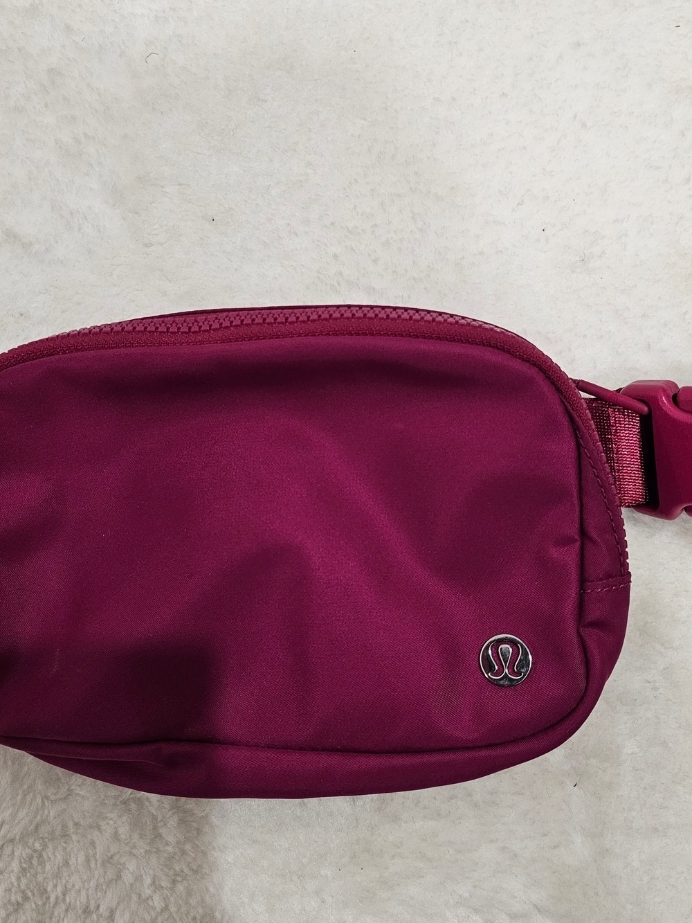 Lululemon Everywhere BeltBag Pink Fuchsia New Crossbody Waist Pack Festival Vaca - Picture 2 of 13